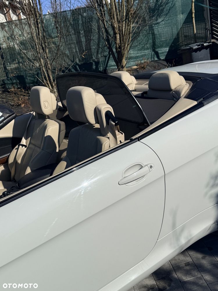 BMW Seria 6 650 i - 11