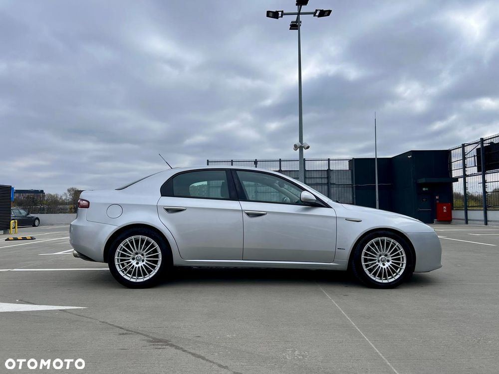 Alfa Romeo 159 - 4