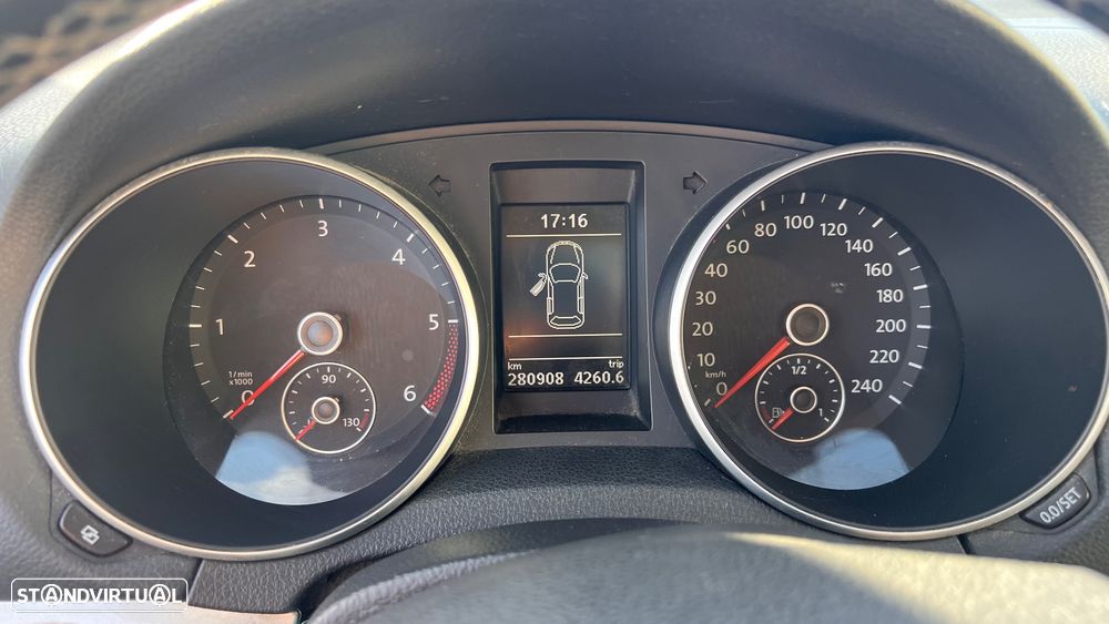 VW Golf Variant 1.6 TDi Confortline - 14