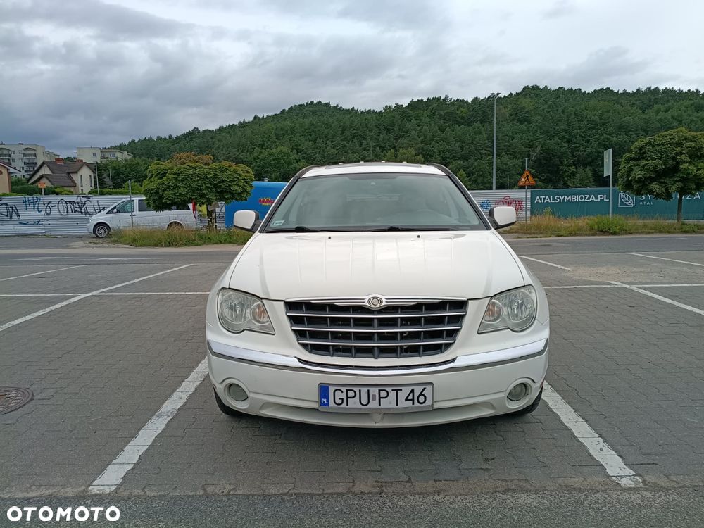 Chrysler Pacifica - 2