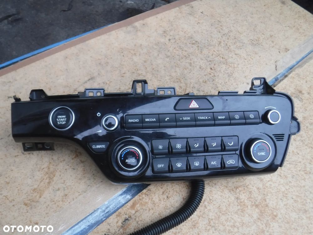 Kia Sportage IV dekor  oslona deski panel EUROPA - 1