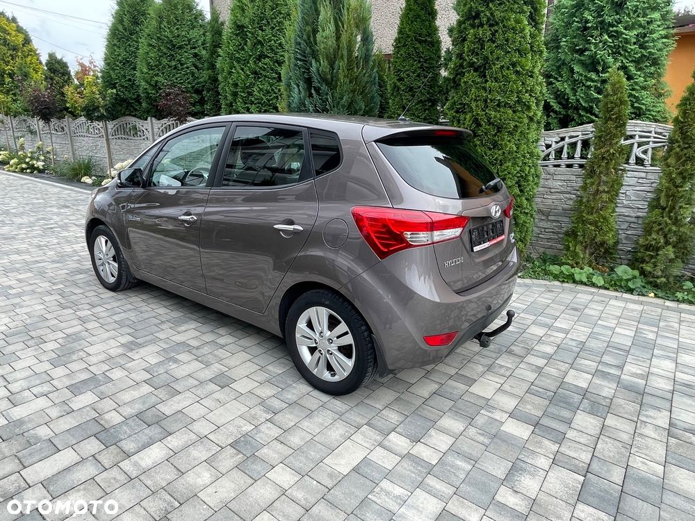 Hyundai ix20 1.4 Trend - 13