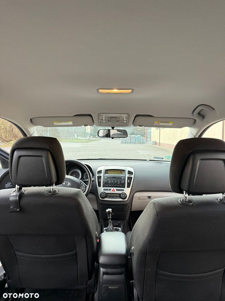 Kia Ceed 1.6 Crdi Optimum + - 28