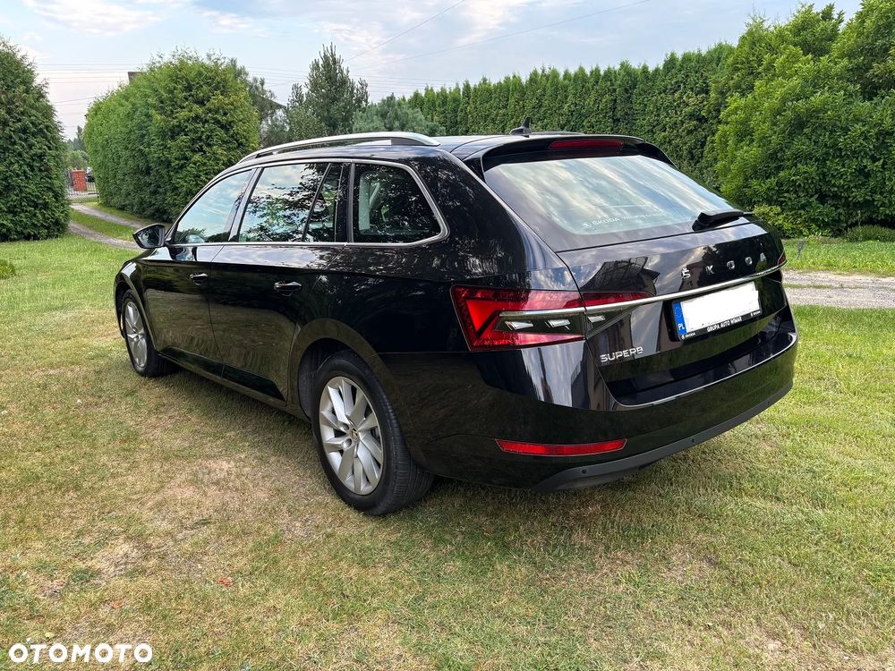 Skoda Superb 2.0 TSI Ambition DSG - 9