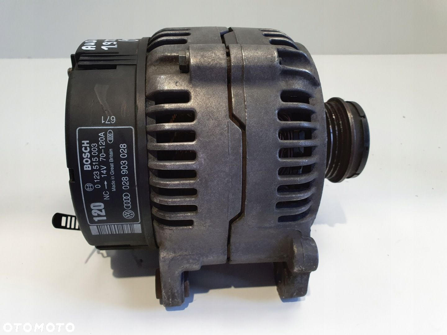Audi A4 B5 1.9 TDI ALTERNATOR 0123515003 028903028 120A - 6