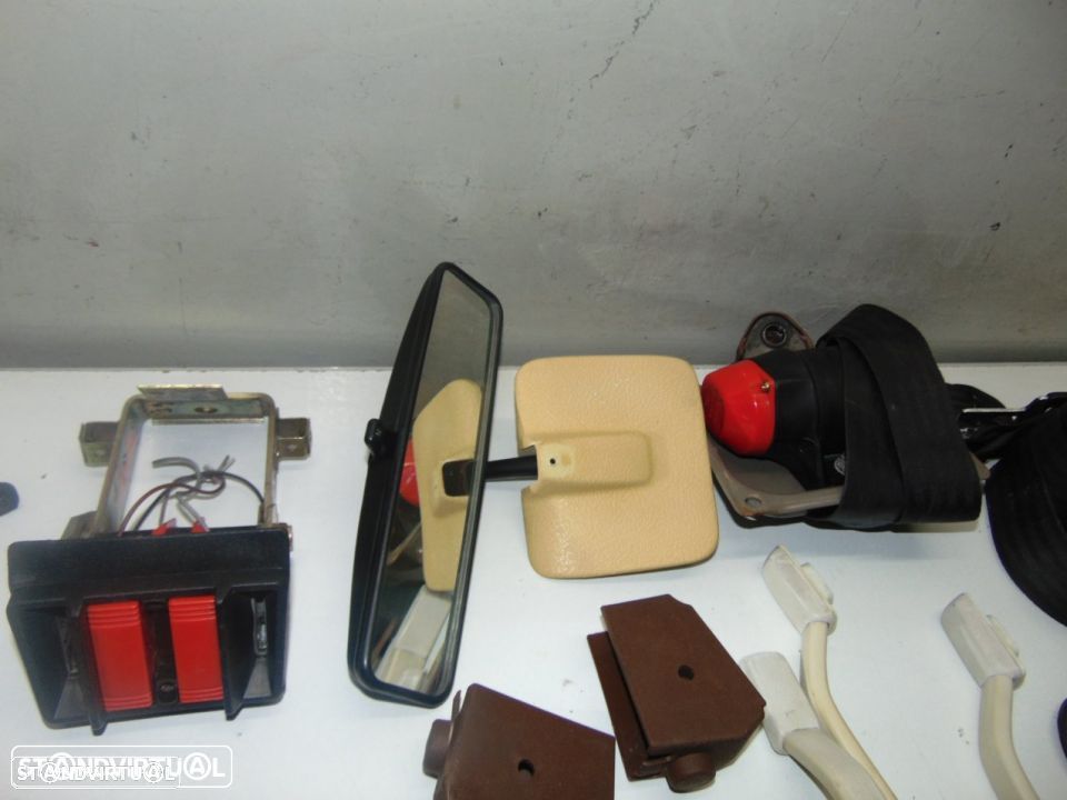 Volvo 244 - várias peças pequenas - 5