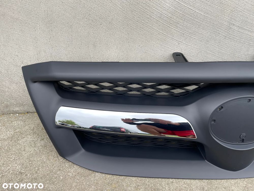 ATRAPA TOYOTA HILUX  2005-2008 - NOWA - 3