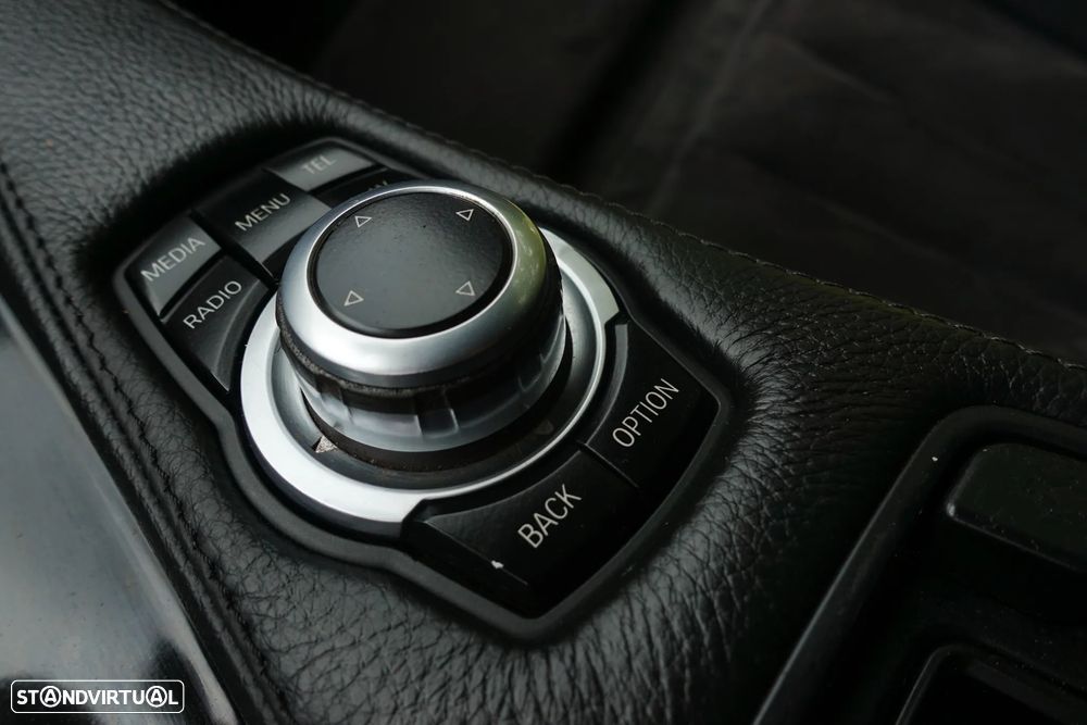 BMW 640 Gran Coupé d xDrive Pack M - 36