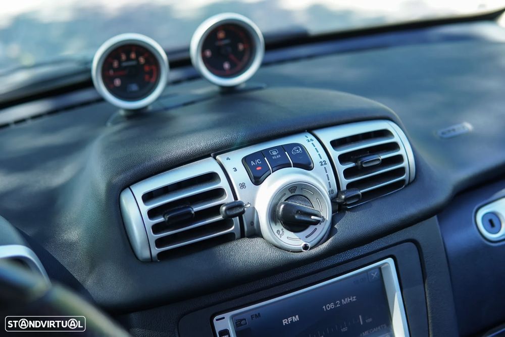 Smart ForTwo Coupé 1.0 T Brabus - 55