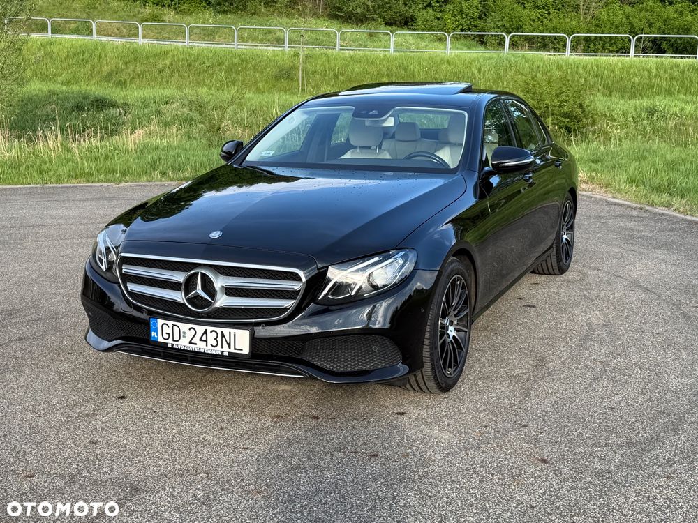 Mercedes-Benz Klasa E 200 CGI BlueEFFICIENCY Automatik Avantgarde - 8