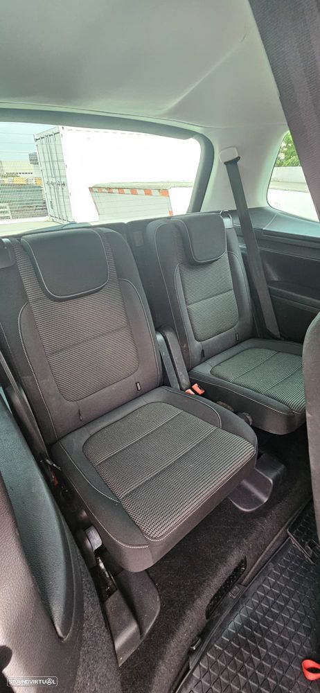 VW Sharan 2.0 TDI Confortline DSG - 11