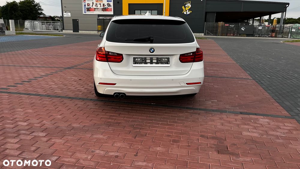 BMW Seria 3 - 22