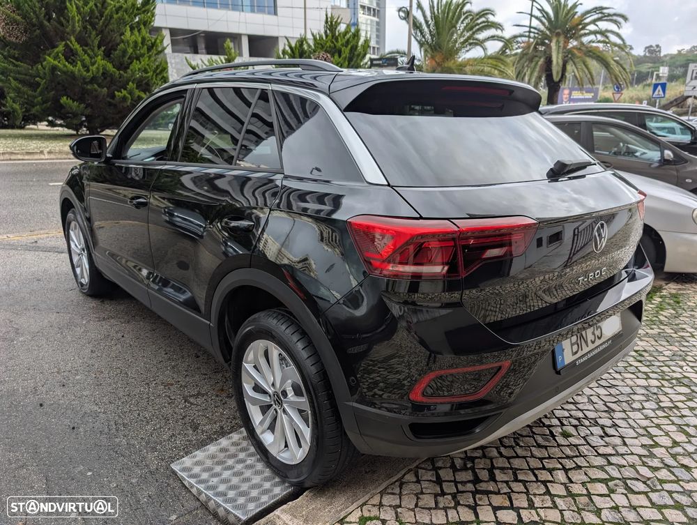 VW T-Roc 1.5 TSI Life DSG - 6