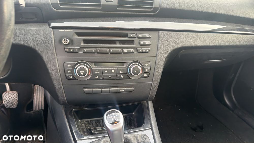 BMW Seria 1 - 21