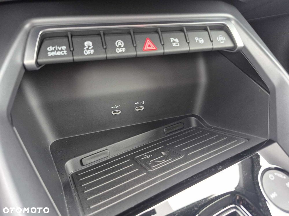Audi A3 Limousine 35 TFSI mHEV S Line S tronic - 32
