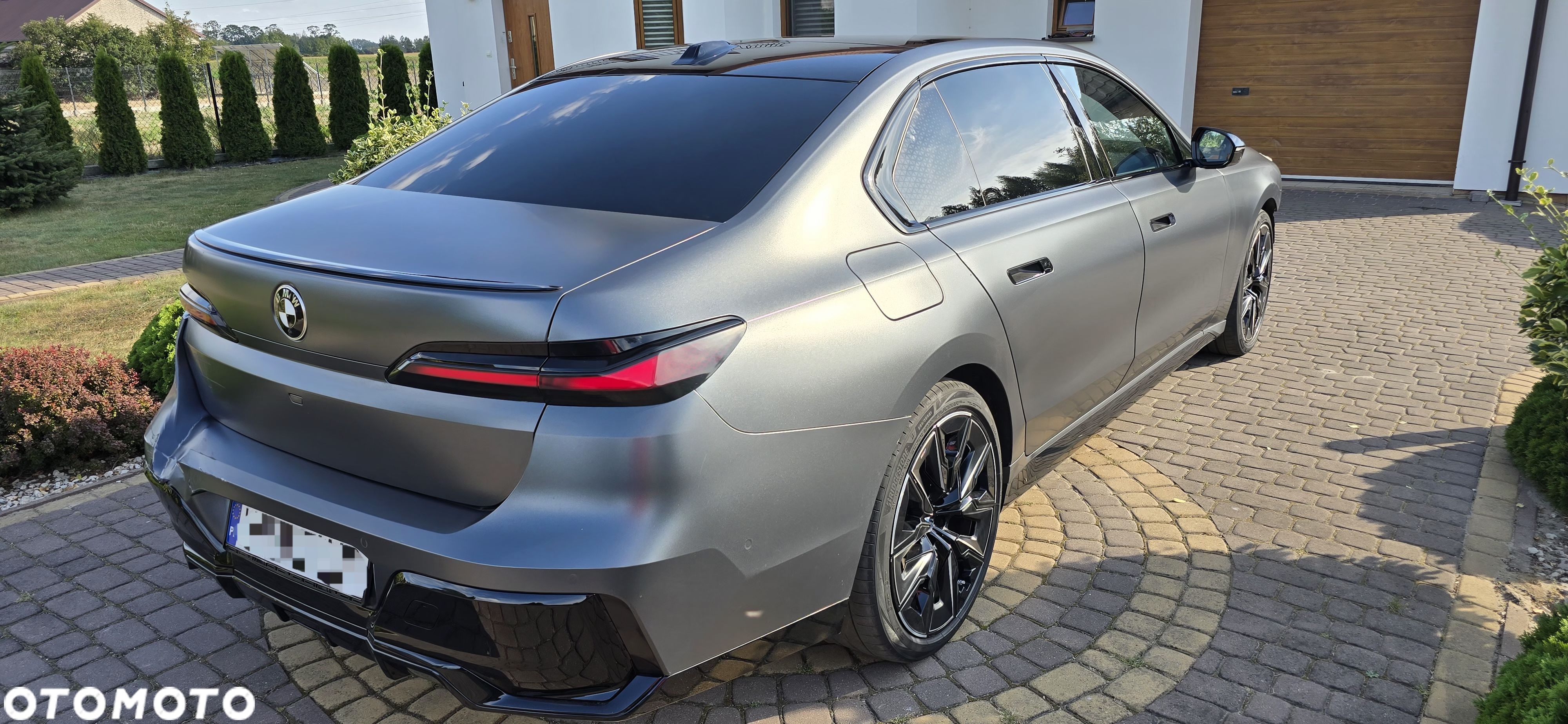 BMW Seria 7 ver-740ld-xdrive-sport - 1
