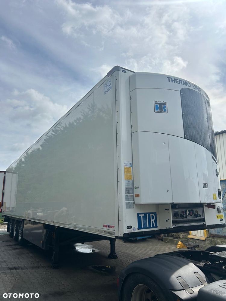 Schmitz Cargobull - 3