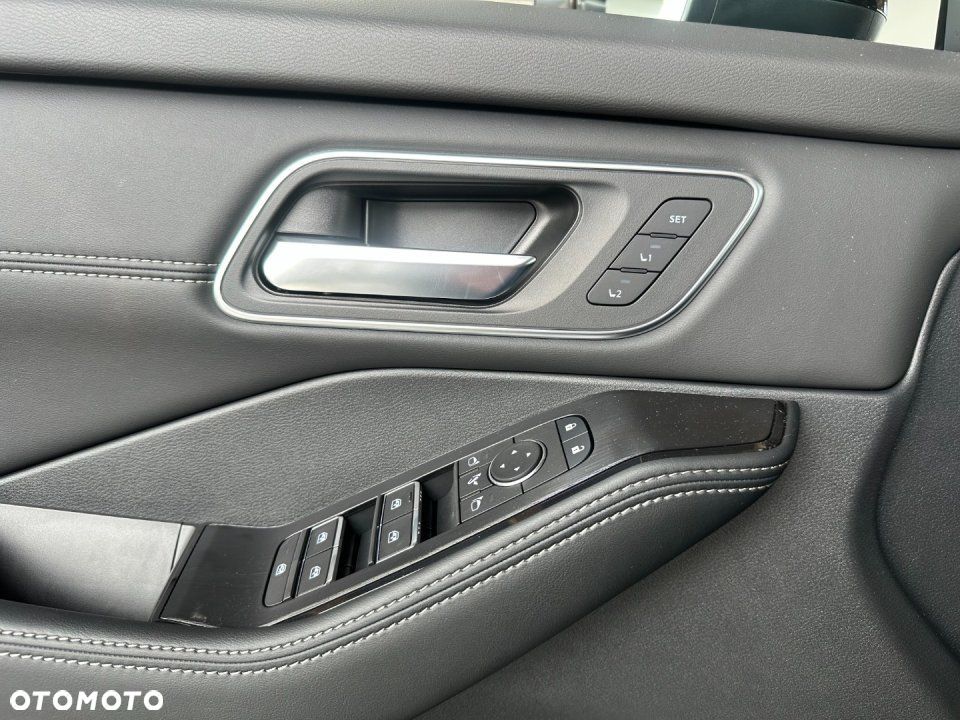 Nissan X-Trail - 16
