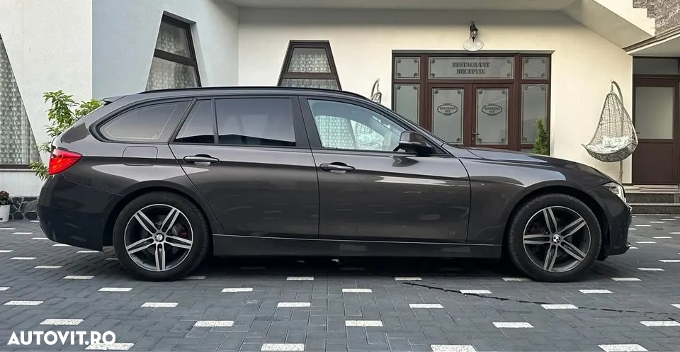BMW Seria 3 318d - 5