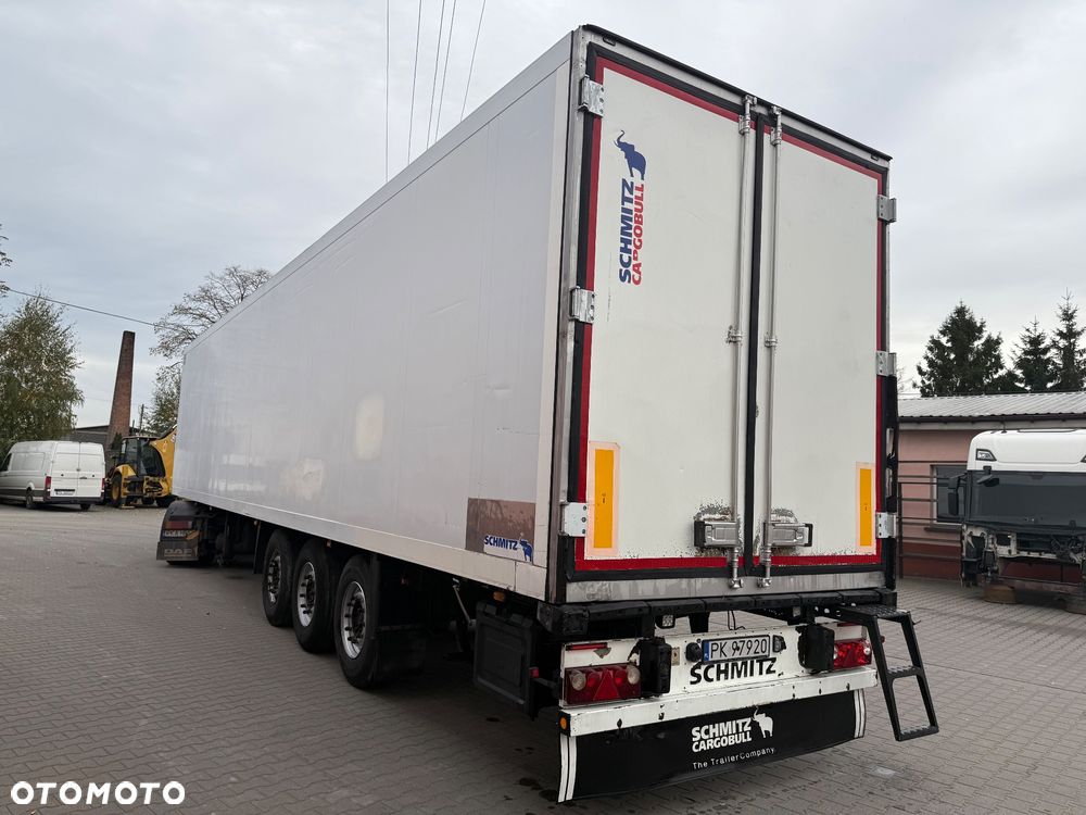Schmitz Cargobull Sko 24 - 1
