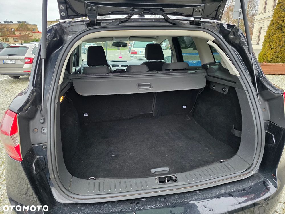 Ford Kuga 2.0 TDCi 2x4 Trend - 6