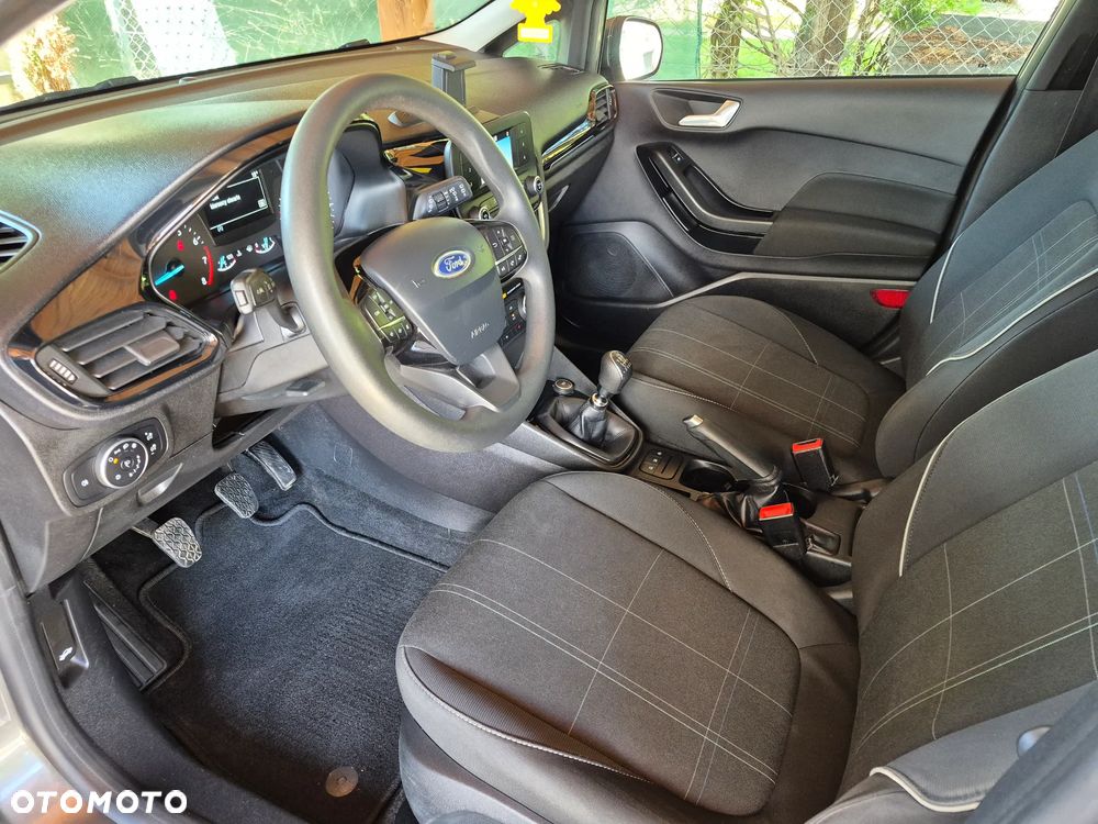 Ford Fiesta 1.0 EcoBoost S&S COOL&CONNECT - 11