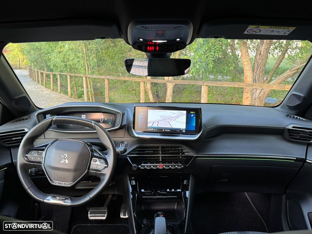 Peugeot e-208 50 kWh GT Line - 25