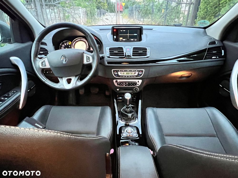 Renault Megane ENERGY TCe 115 Start & Stop Bose Edition - 17