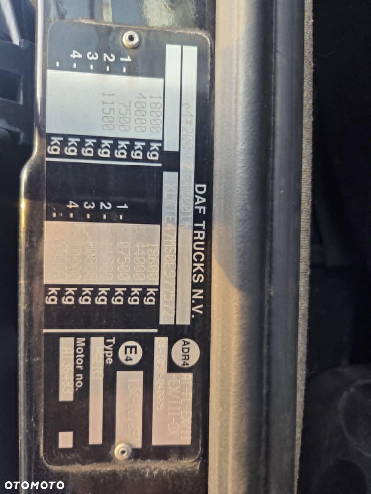 DAF 105 XF LOW DECK - 5