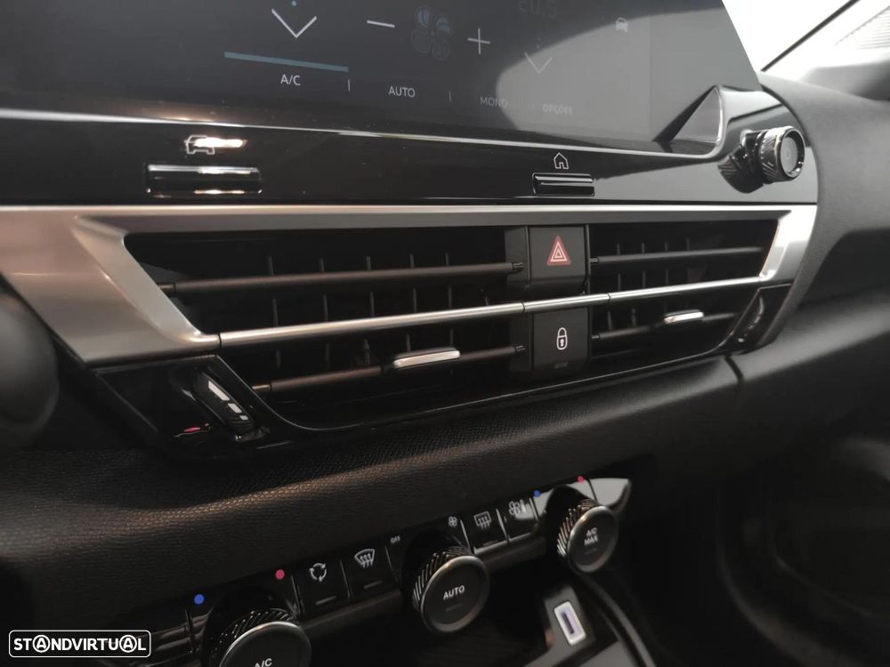 Citroën e-C4 50 kWh Feel - 17