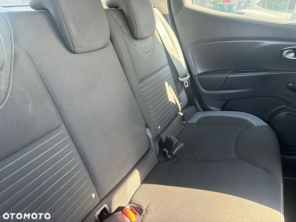 Renault Clio - 7
