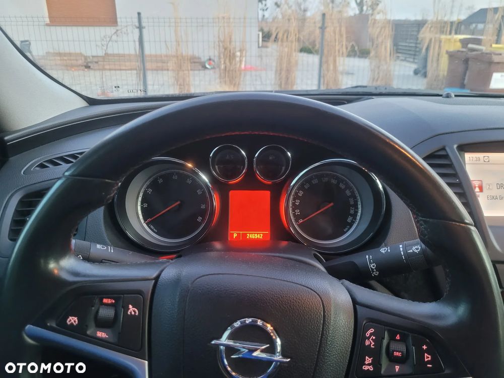 Opel Insignia 2.0 T Sport - 16