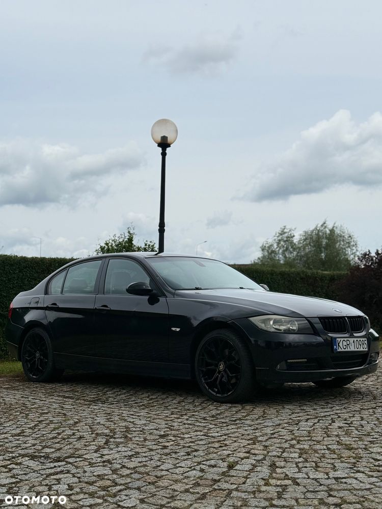 BMW Seria 3 318d - 2