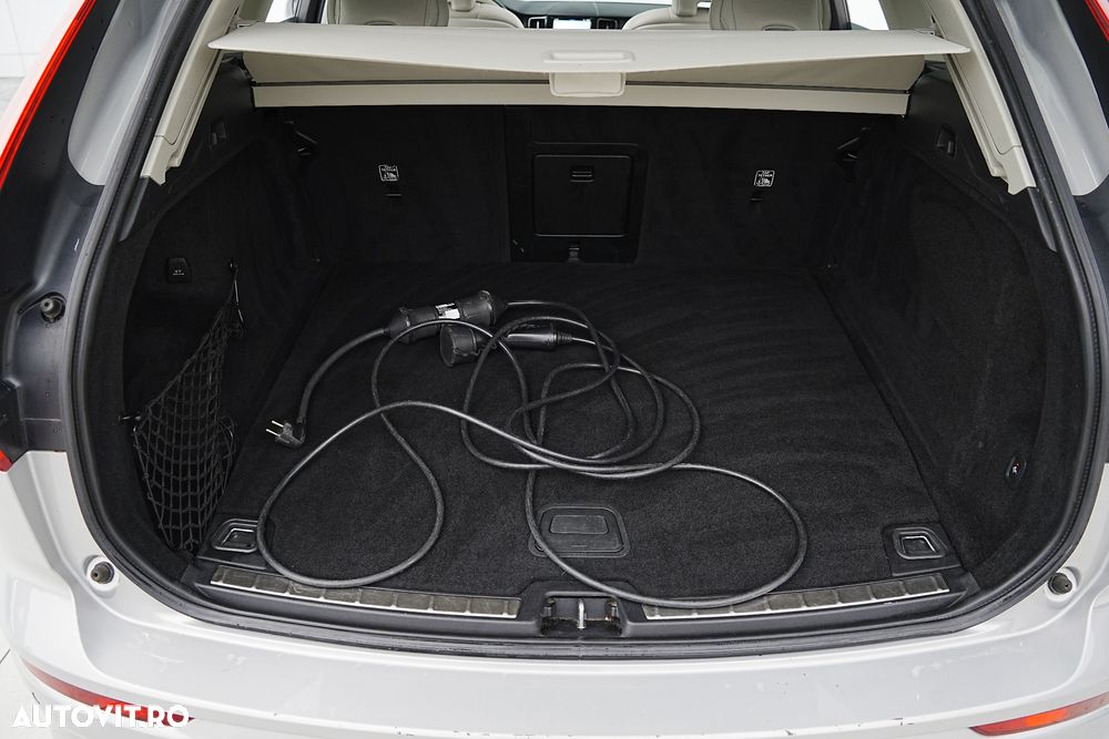 Volvo XC 60 Recharge T6 Twin Engine eAWD Inscription Expression - 25