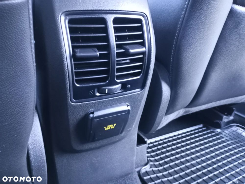 Ford Kuga 2.0 TDCi FWD Titanium - 19