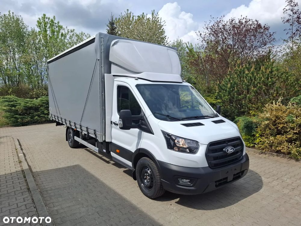 Ford Transit - 1