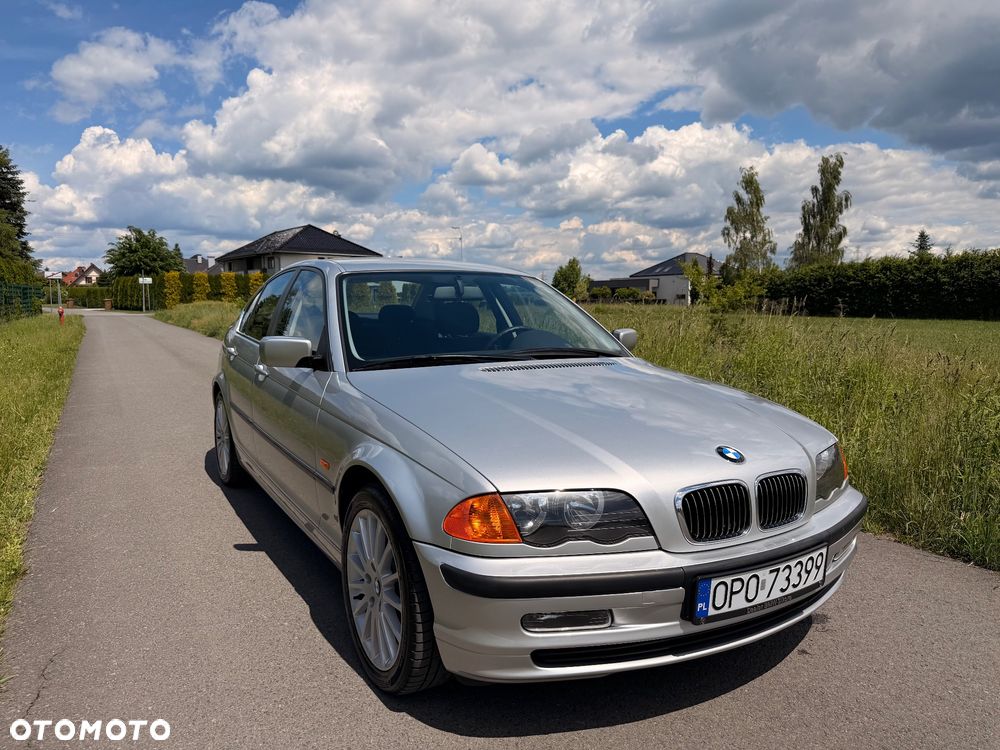 BMW Seria 3 - 1