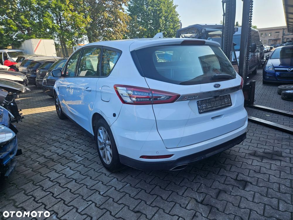 Ford S-Max - 5