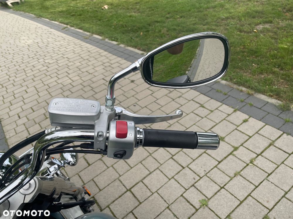 Suzuki Boulevard - 8