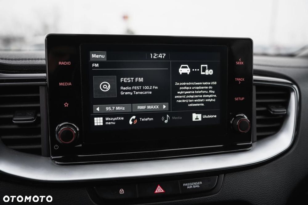 Kia XCeed - 19