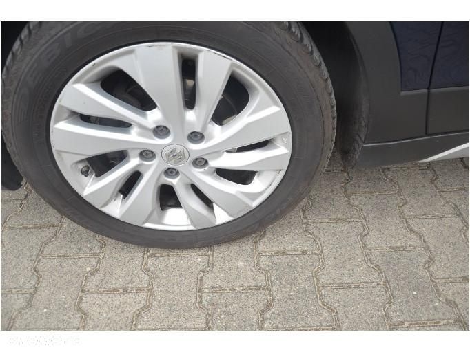 Suzuki SX4 S-Cross 1.4 T Premium - 35