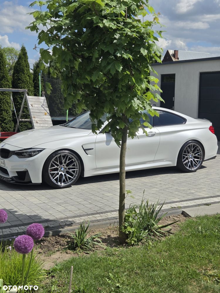 BMW M4 - 8