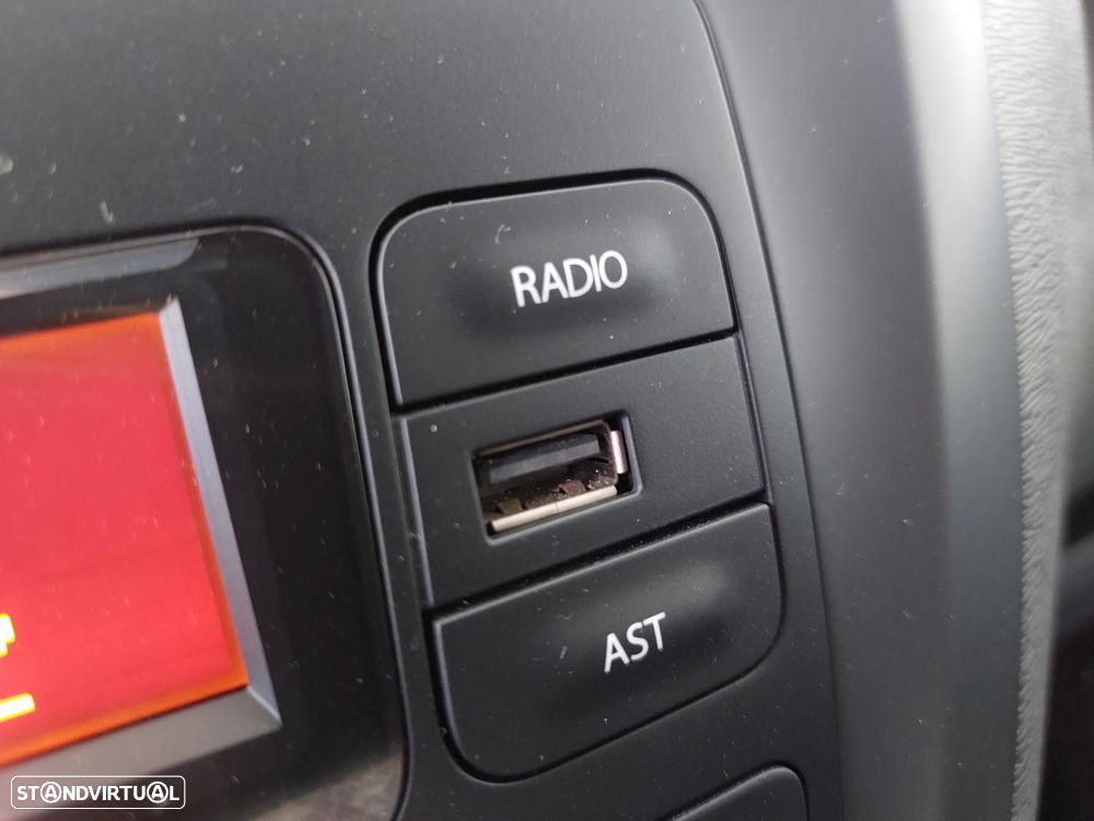 Dacia Dokker Work edition 1.5 DCI - IVA Dedutível - 27