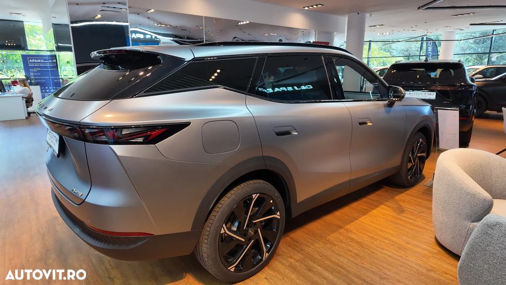 Omoda 7 1.5 TGDI 1DHT PHEV Exclusive - 6