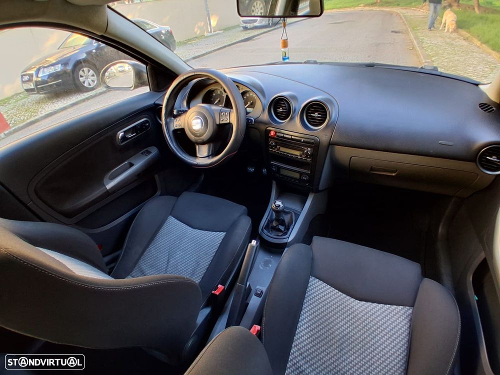 SEAT Ibiza 1.4 TDI Sport DPF - 29