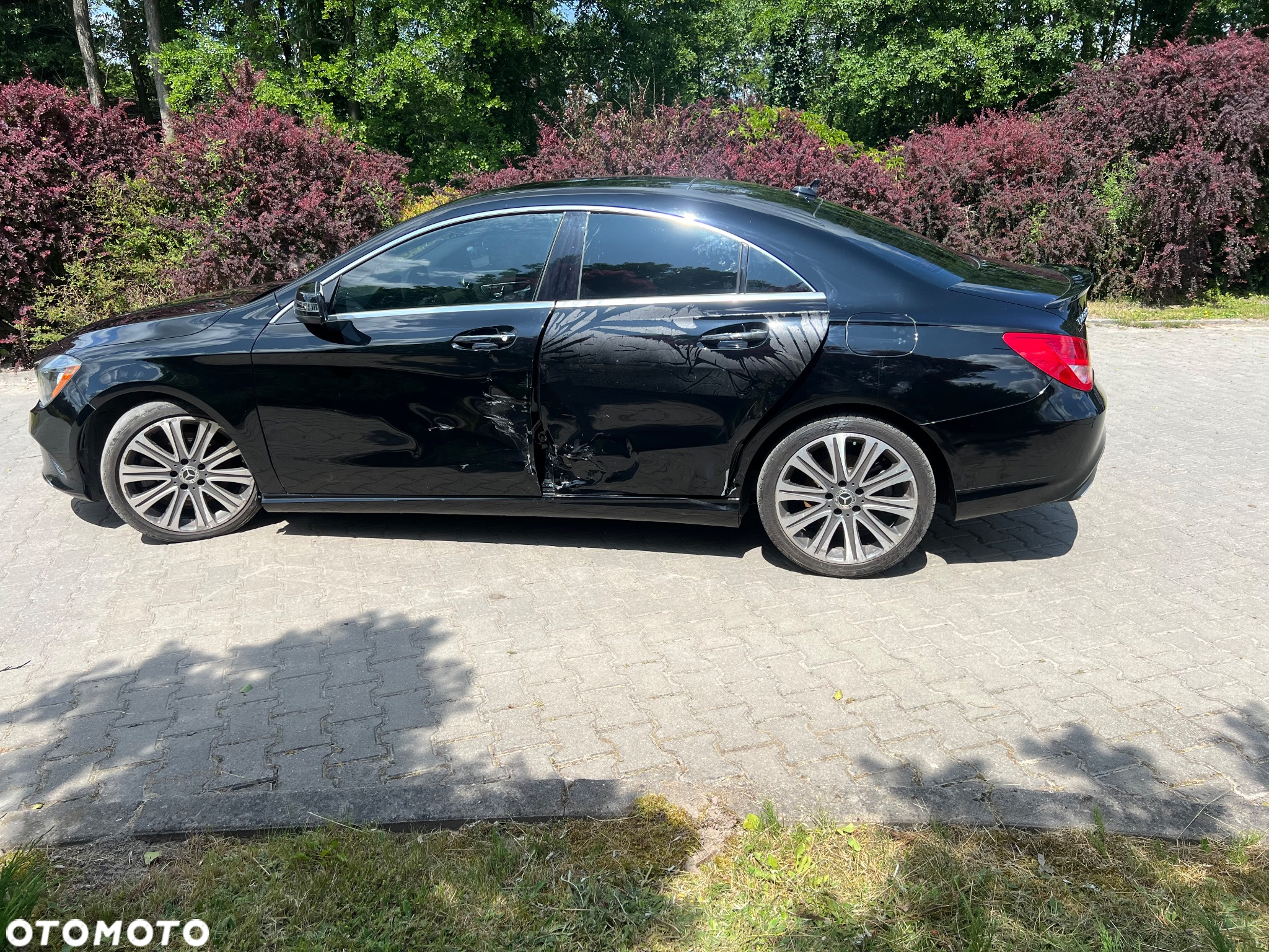 Mercedes-Benz CLA - 35