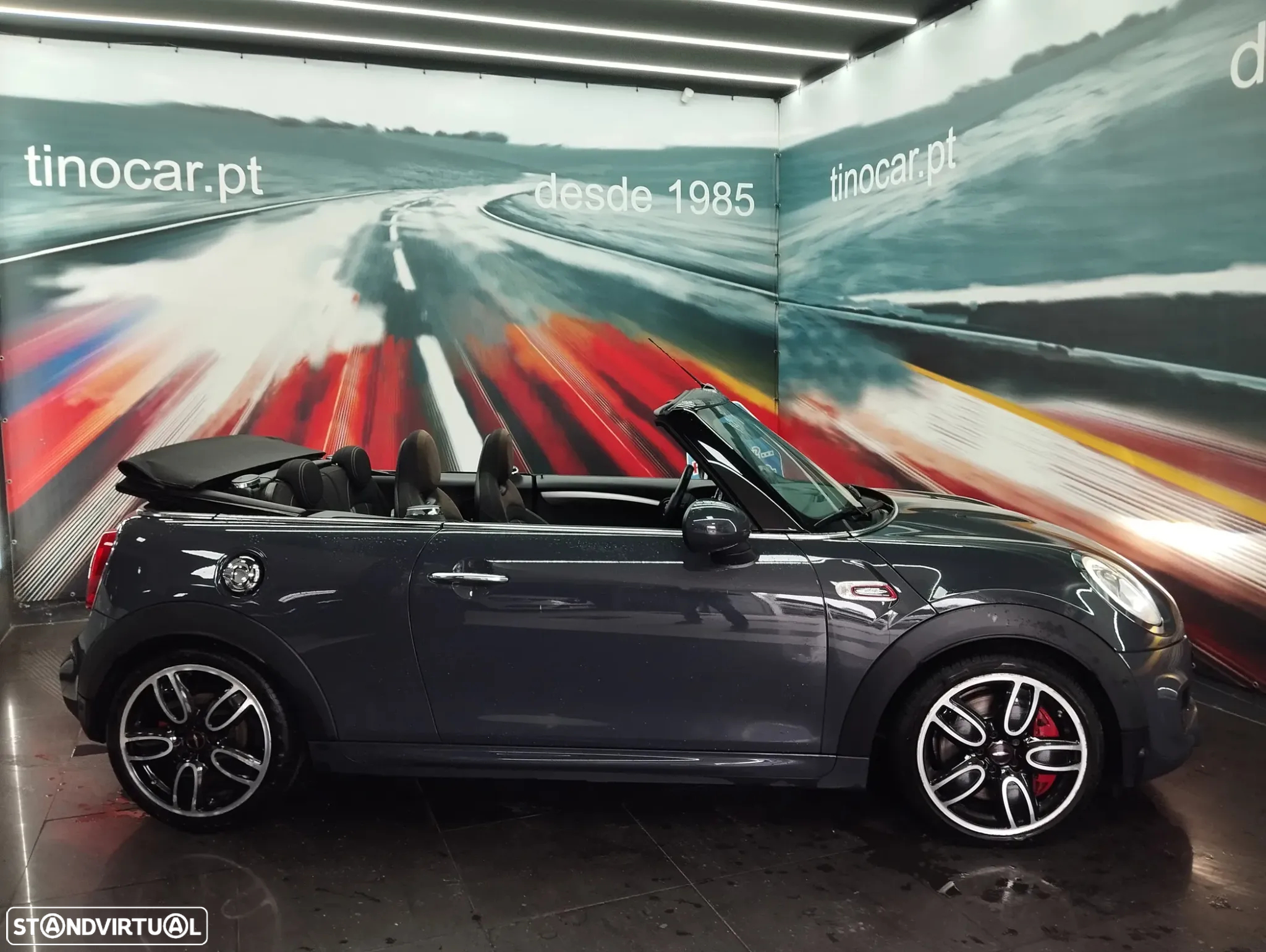MINI Cabrio John Cooper Works Auto Desportiva - 14