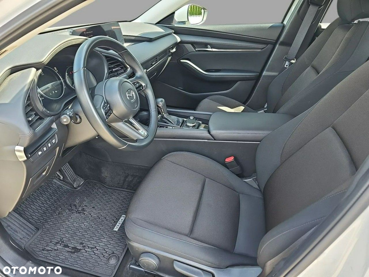 Mazda 3 2.0 mHEV Exclusive Line - 12