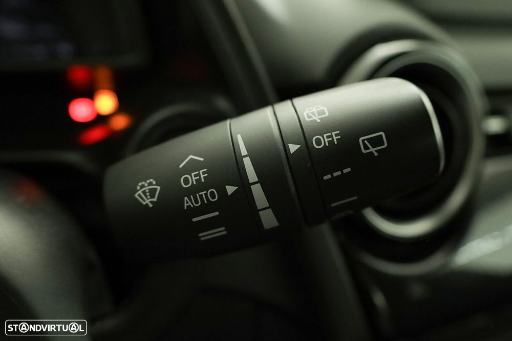 Mazda 2 1.5 Sky-G Evolve Navi - 17