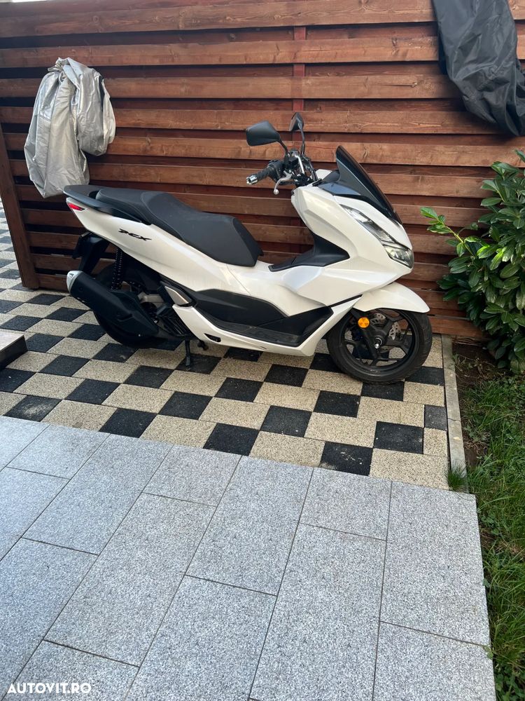 Honda PCX 125 - 1